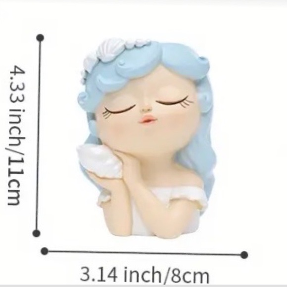 Mini Fairy Princess Succulent Pot - Picture 2 of 3